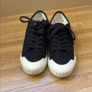 Taos One Vision Sneaker New